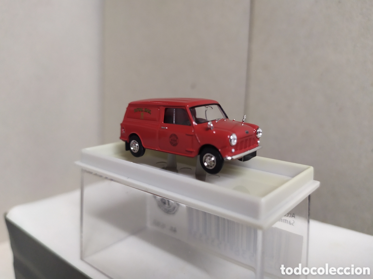 Coches a escala: Austin Mini Van . Royal Mail . Brekina 15353 . Escala 1/87