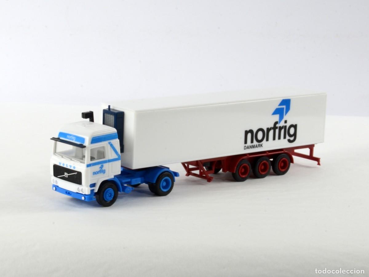 Coches a escala: Herpa Escala 1:87 H0 Cami&oacute;n Articulado Volvo F10 Globetrotter Norfrig Impecable