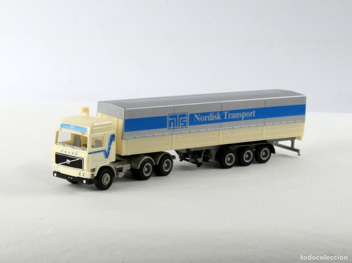 Coches a escala: Herpa Escala 1:87 H0 Cami&oacute;n Articulado Volvo F12 Globetrotter Nordisk Impecable