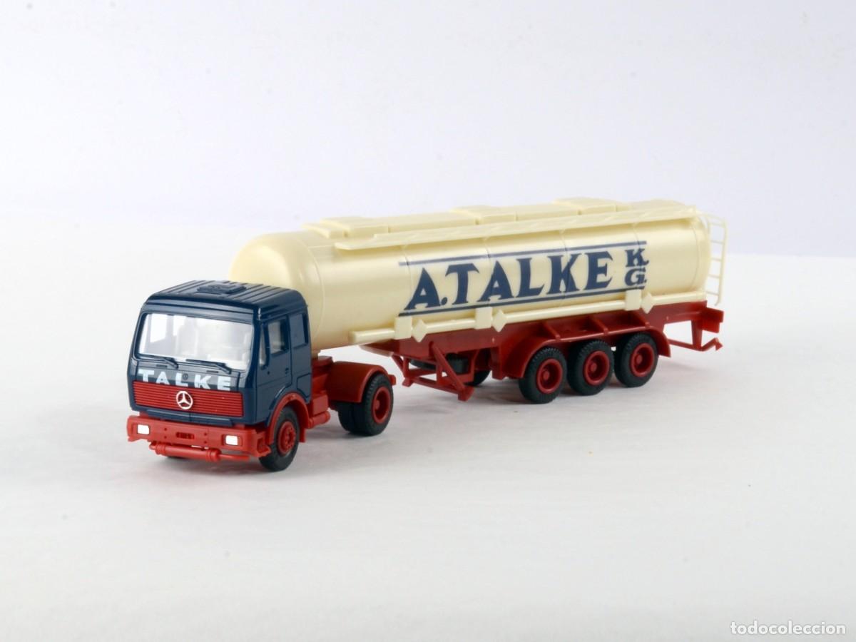 Coches a escala: Herpa Escala 1:87 H0 Cami&oacute;n Articulado Cisterna Mercedes Benz NG A.Talke