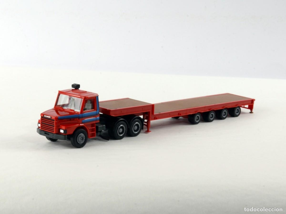 Coches a escala: Herpa Escala 1:87 H0 Cami&oacute;n Articulado Cama Baja Scania