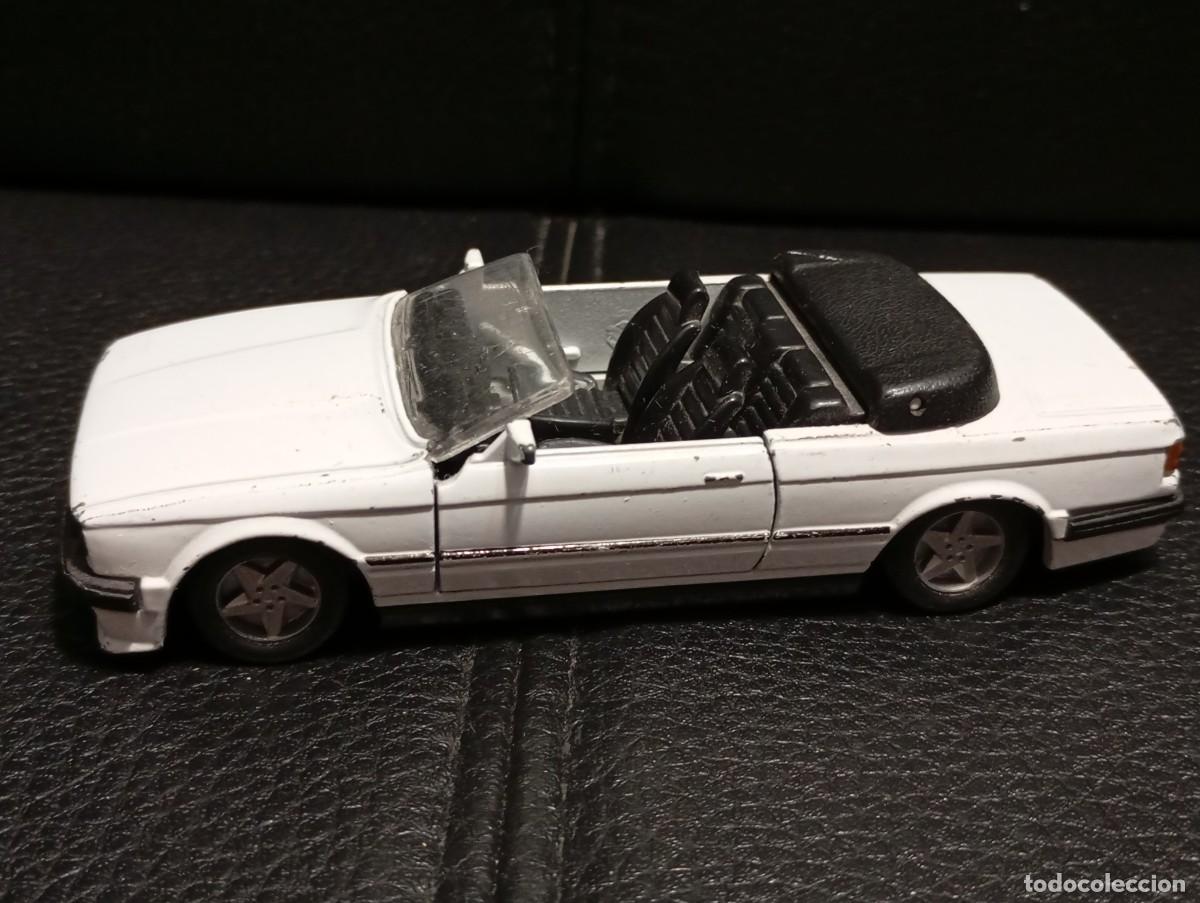 Coches a escala: BMW 325i CABRIOLET- COCHE MINIATURA - 1/37 - MAISTO - PARA RESTAURAR