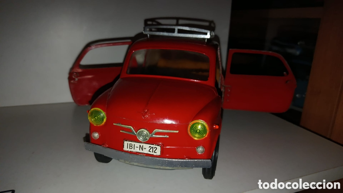 Coches a escala: Seat 600 sanchis rojo - Foto 3