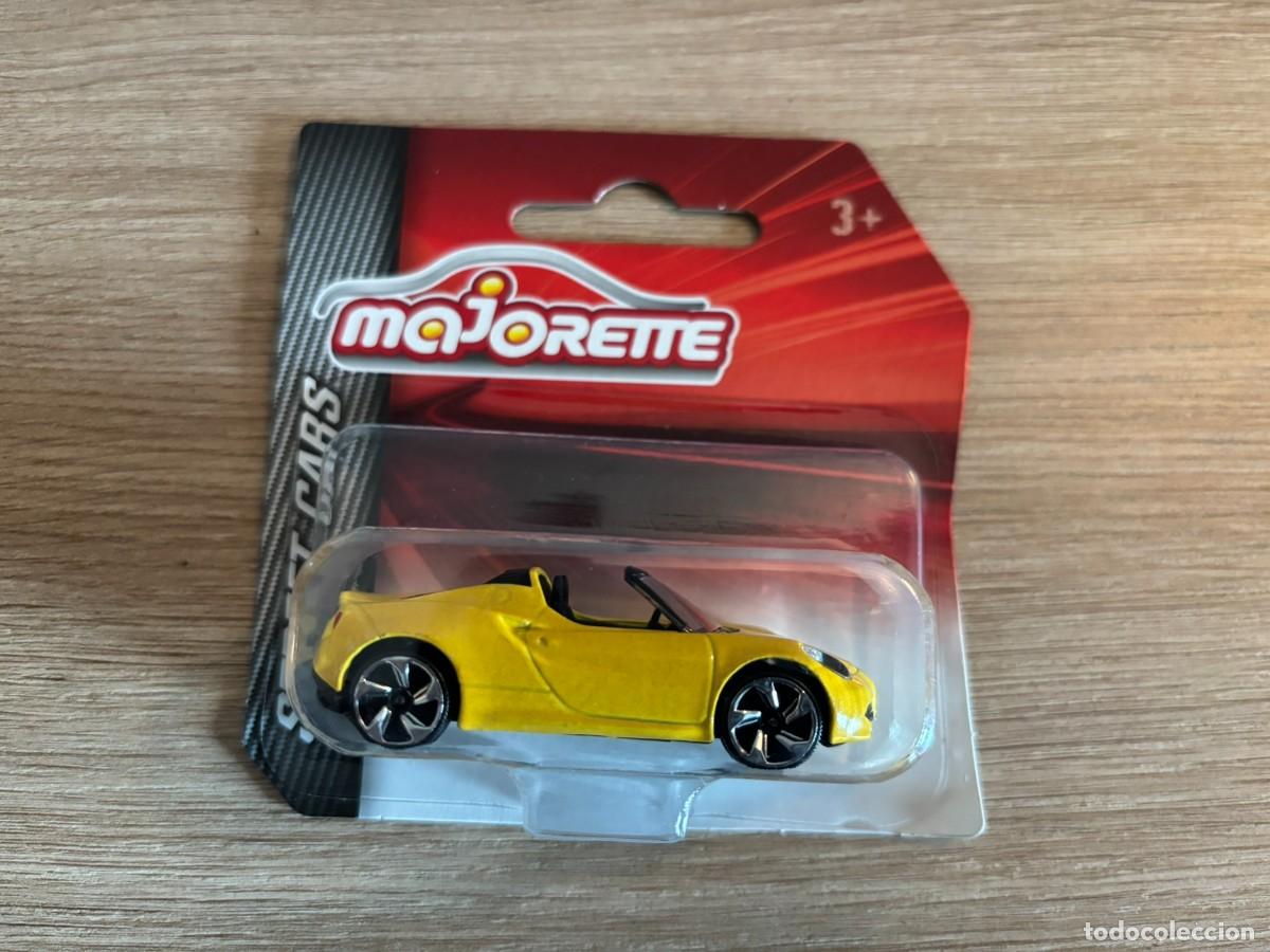 Coches a escala: Alfa romeo 4c spider majorette