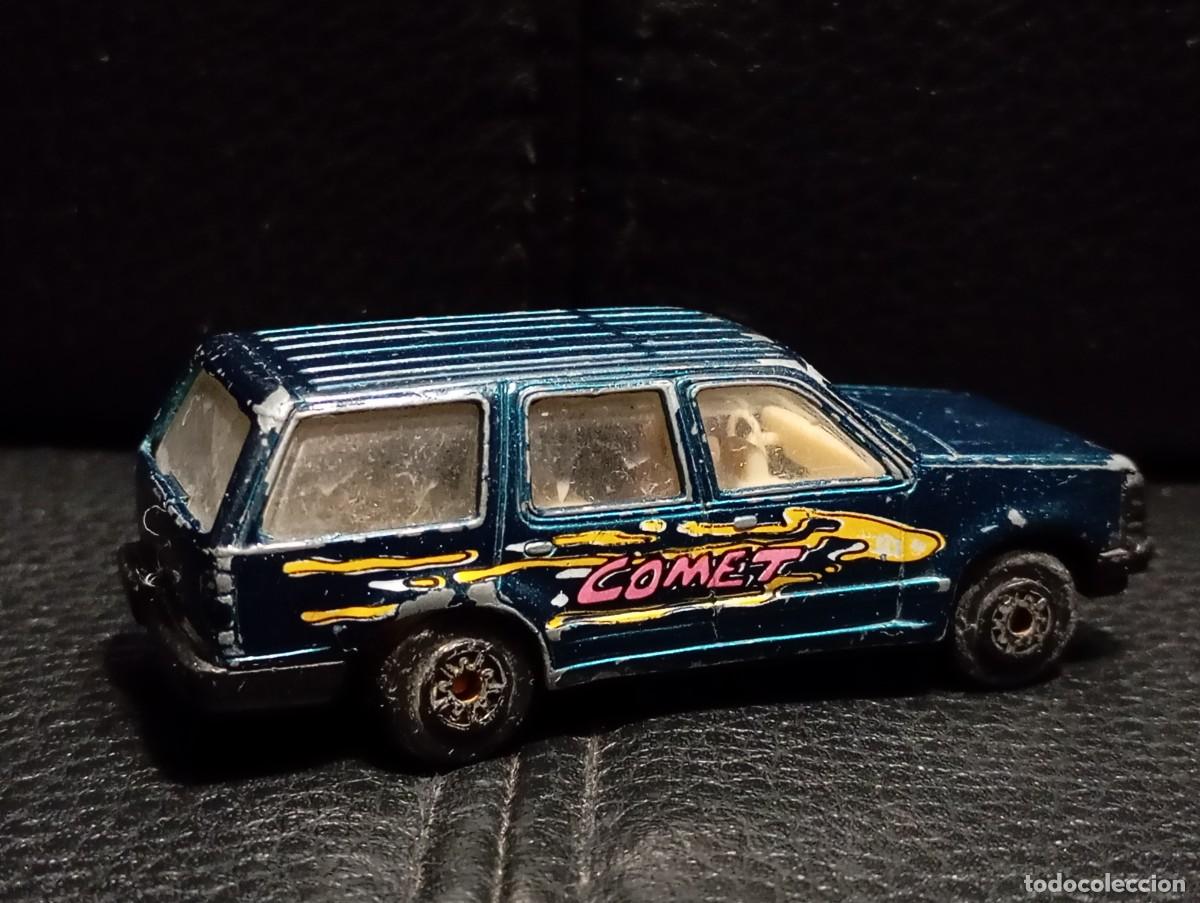 Auto in scala: FORD EXPLORER - COCHE MINIATURA - MAISTO - 1/64 - PARA RESTAURAR