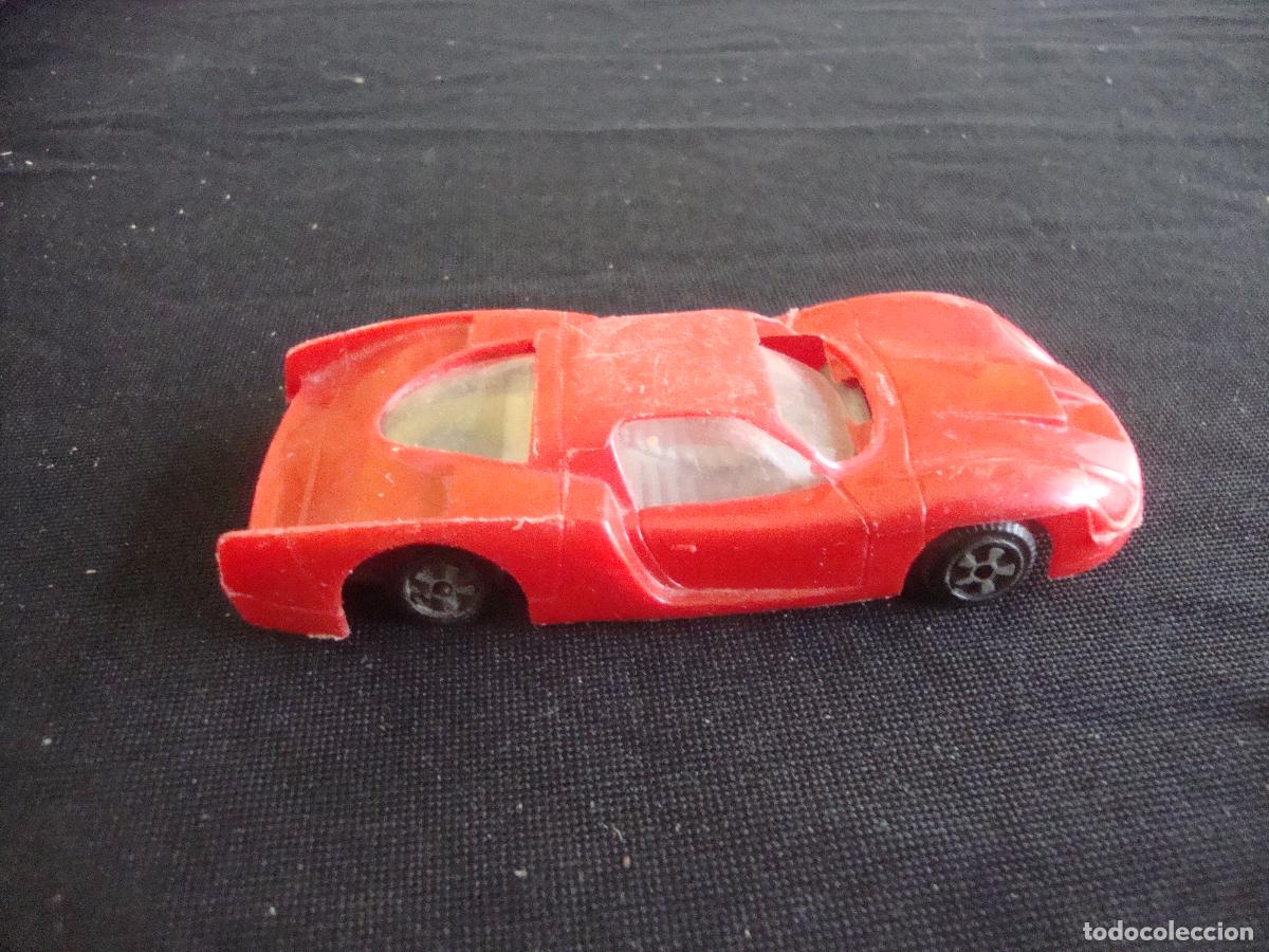 Coches a escala: RARO COCHE PLASTICO MADE IN ITALY FERRARI ??
