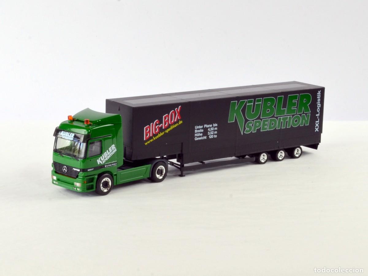 Coches a escala: Herpa Escala 1:87 H0 Cami&oacute;n Articulado Mercedes Benz Actros 1857 K&uuml;bler XXL Impecable con Caja