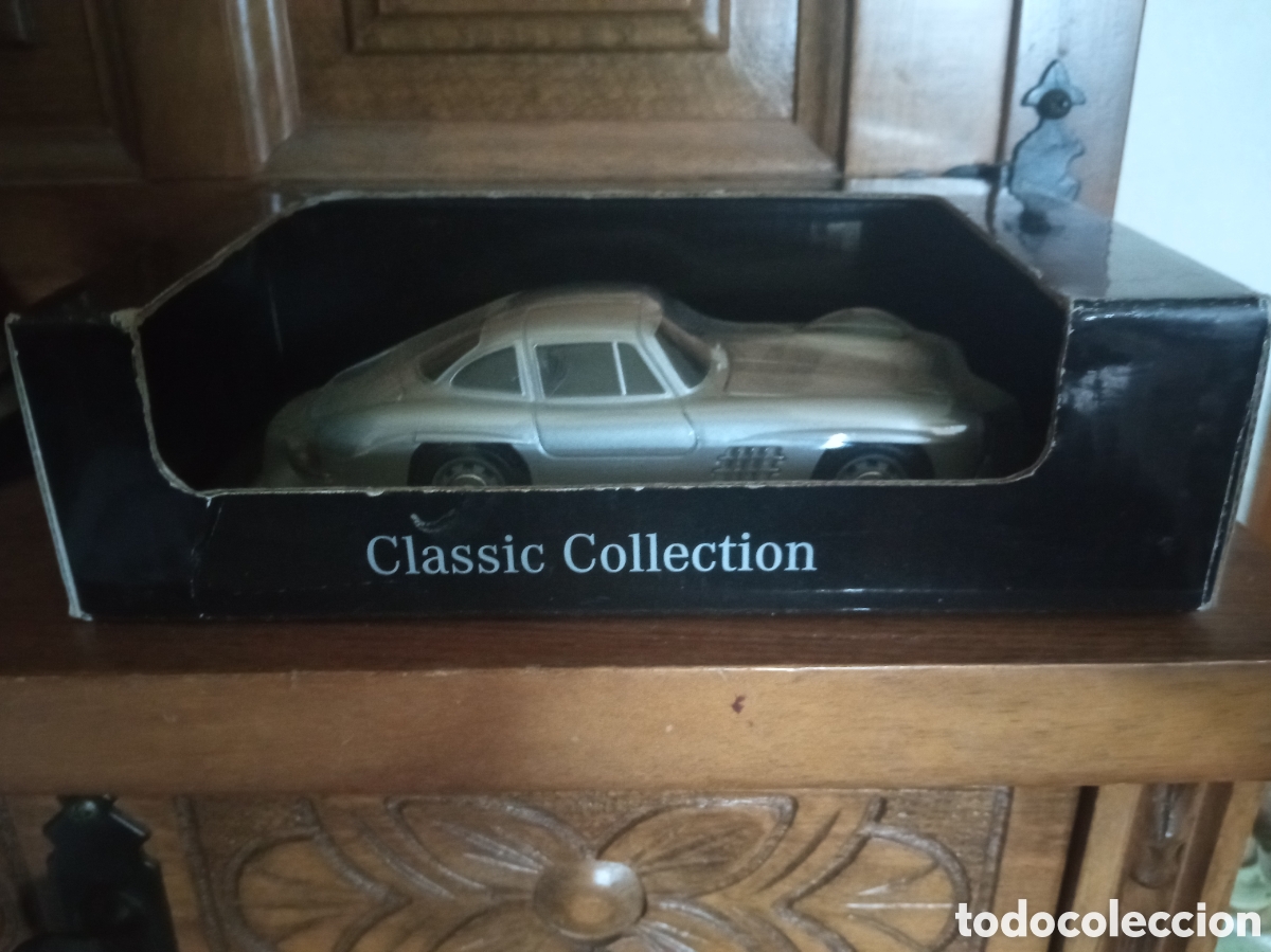 Coches a escala: Coche met&aacute;lico Mercedes-Benz 300SL