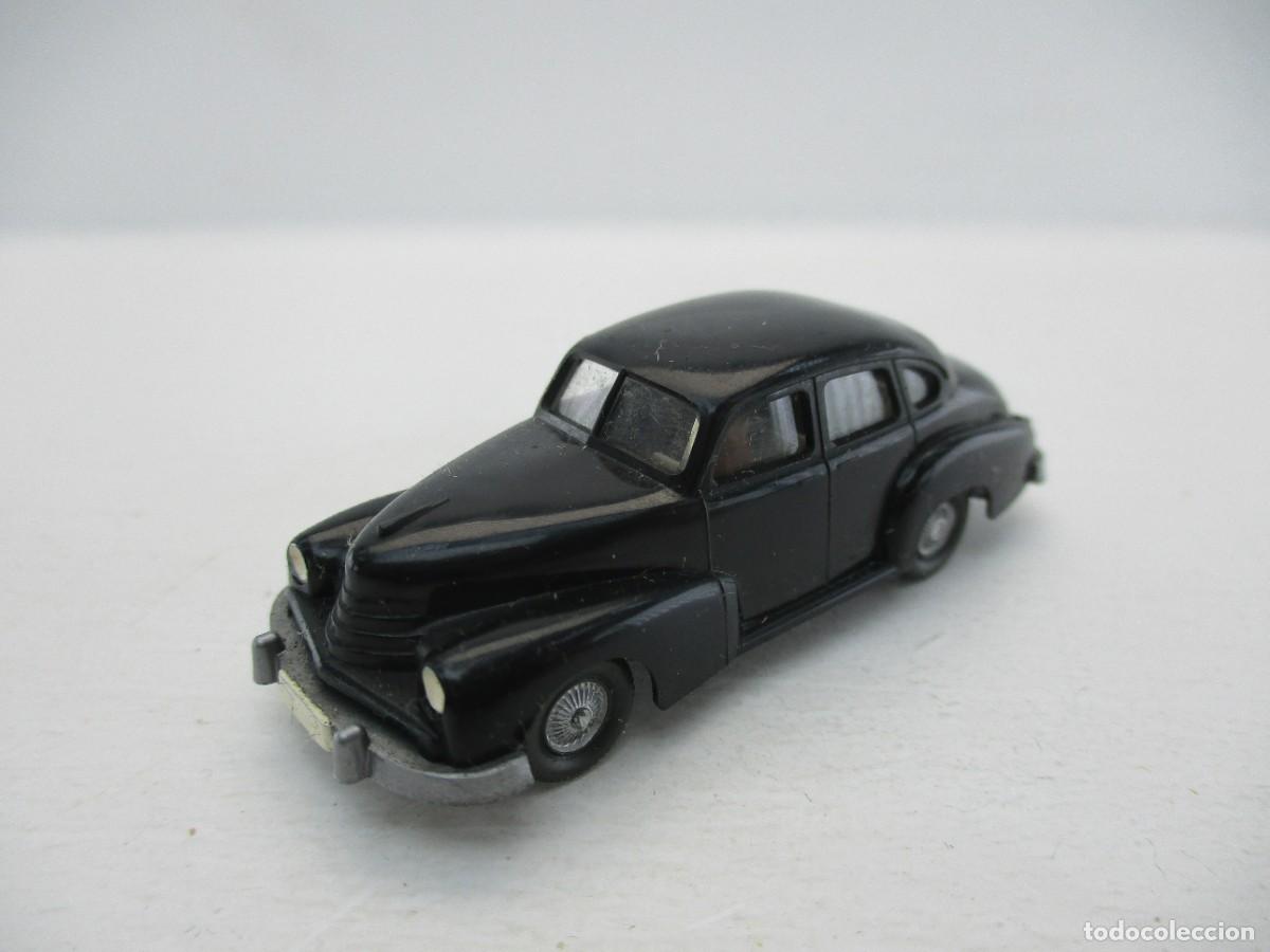 Coches a escala: COCHE ESCALA 1:87 REF LIBR - Foto 1