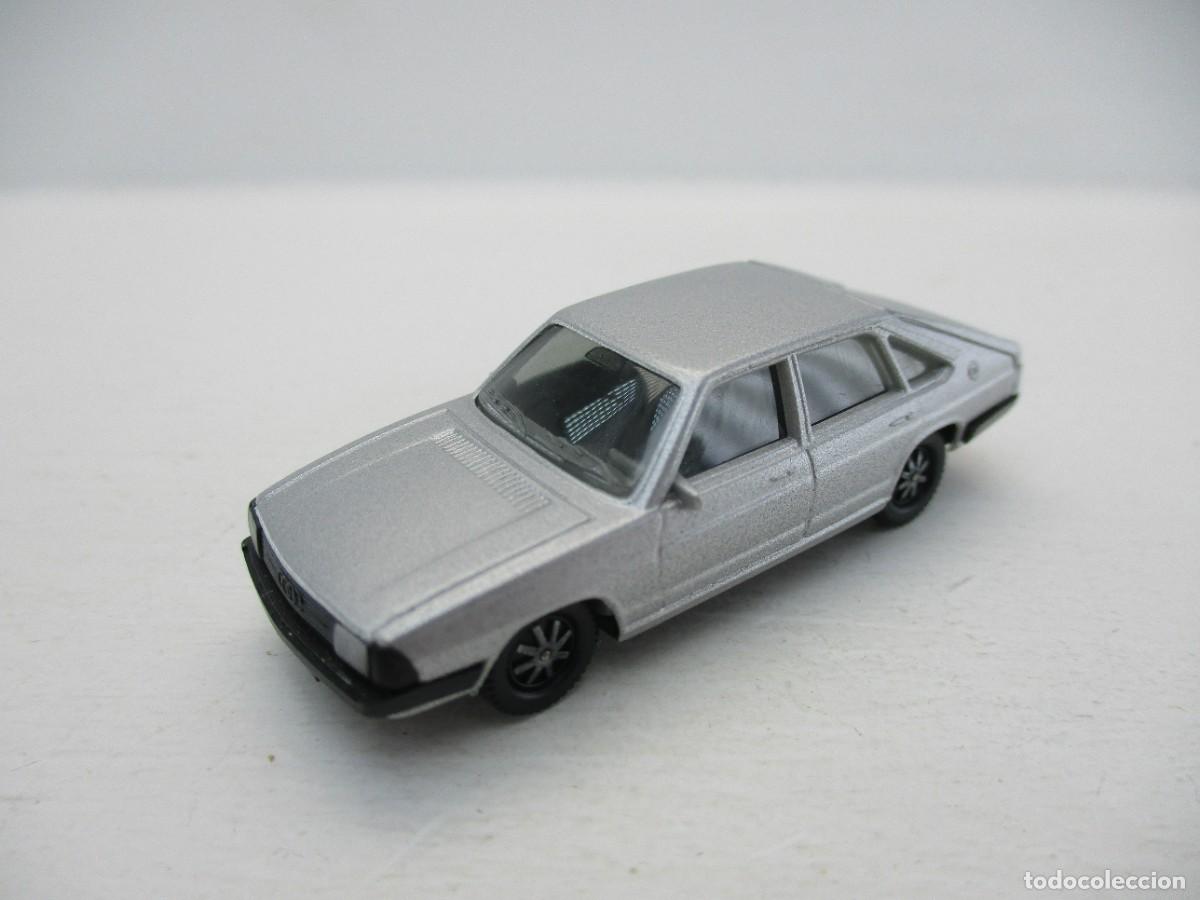 Coches a escala: COCHE ESCALA 1:87 REF LIBR - Foto 1