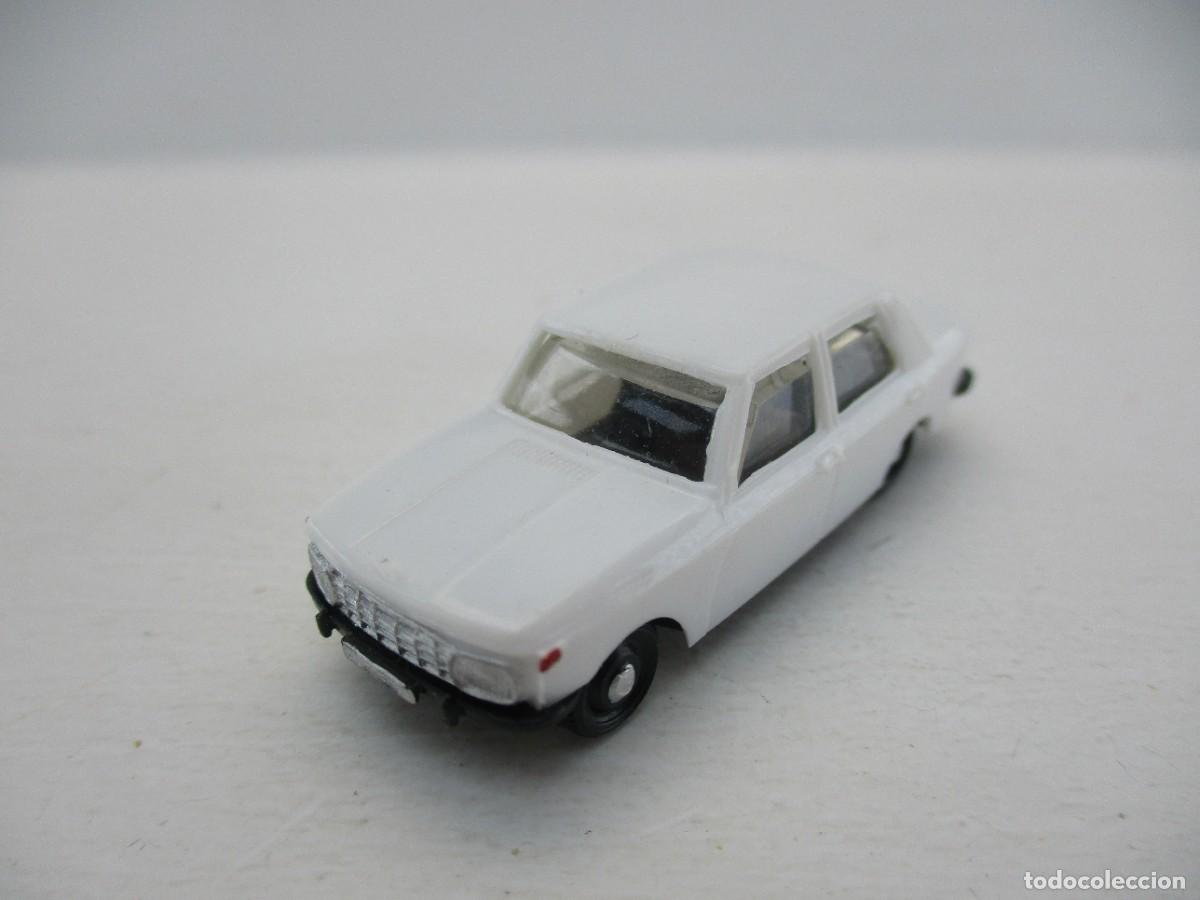Coches a escala: COCHE ESCALA 1:87 REF LIBR - Foto 1