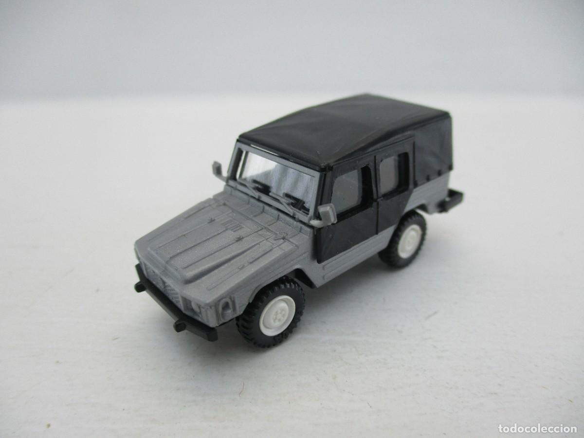 Coches a escala: COCHE ESCALA 1:87 REF LIBR
