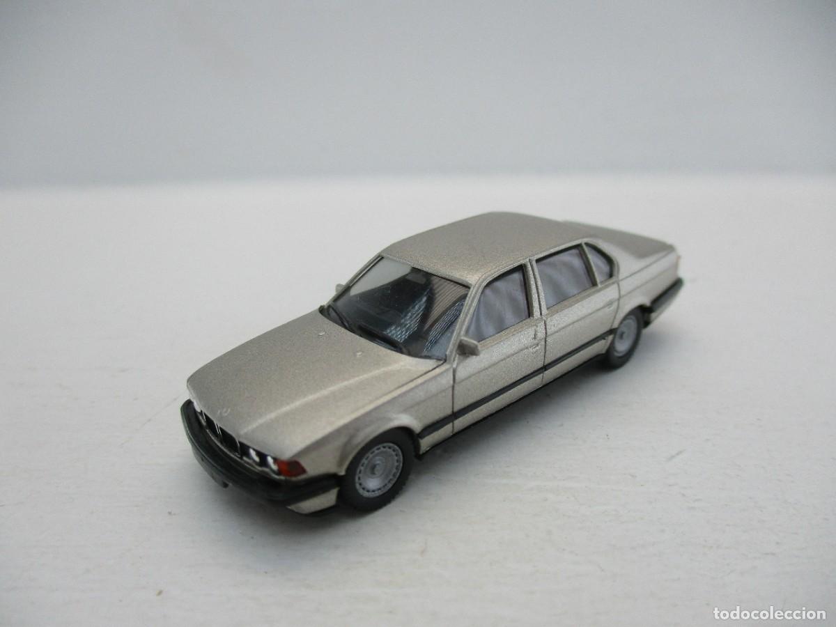 Coches a escala: COCHE ESCALA 1:87 REF LIBR - Foto 1