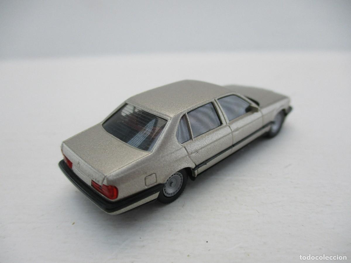 Coches a escala: COCHE ESCALA 1:87 REF LIBR - Foto 2
