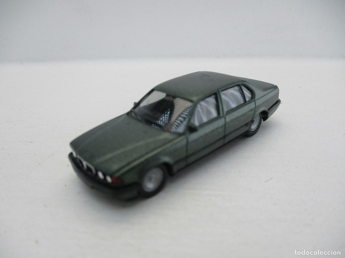 Coches a escala: COCHE ESCALA 1:87 REF LIBR - Foto 1