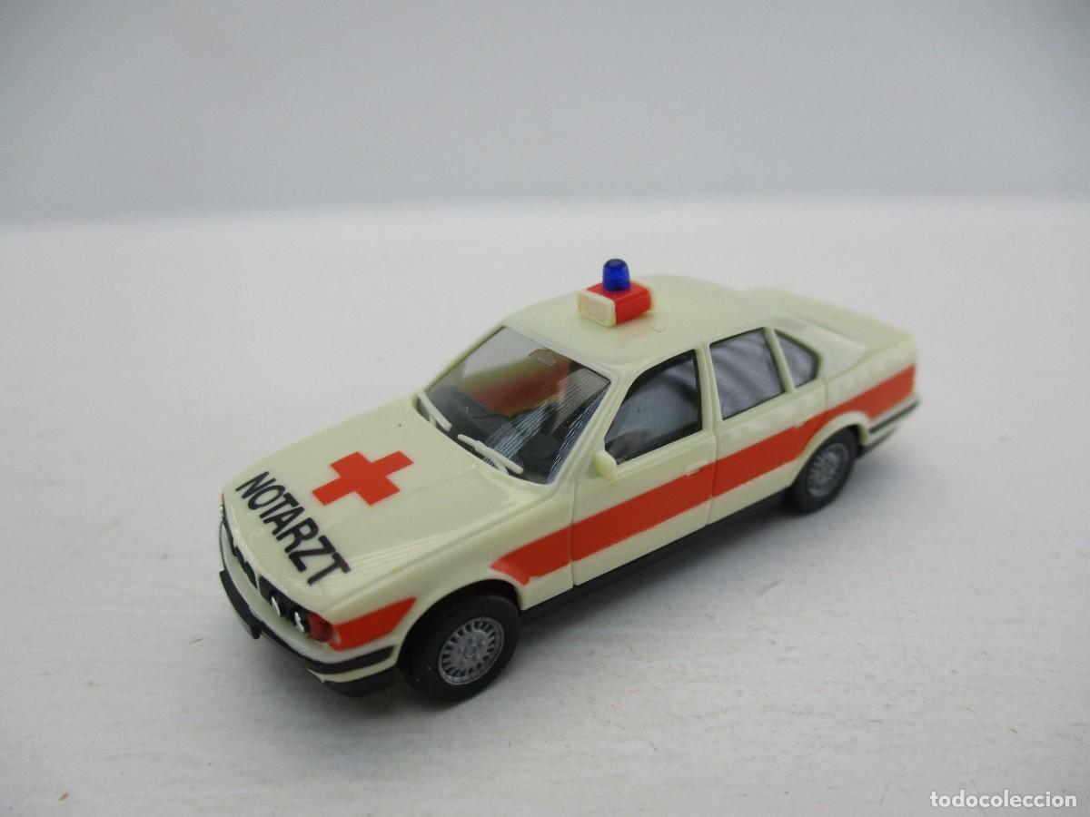 Coches a escala: COCHE ESCALA 1:87 REF LIBR - Foto 1
