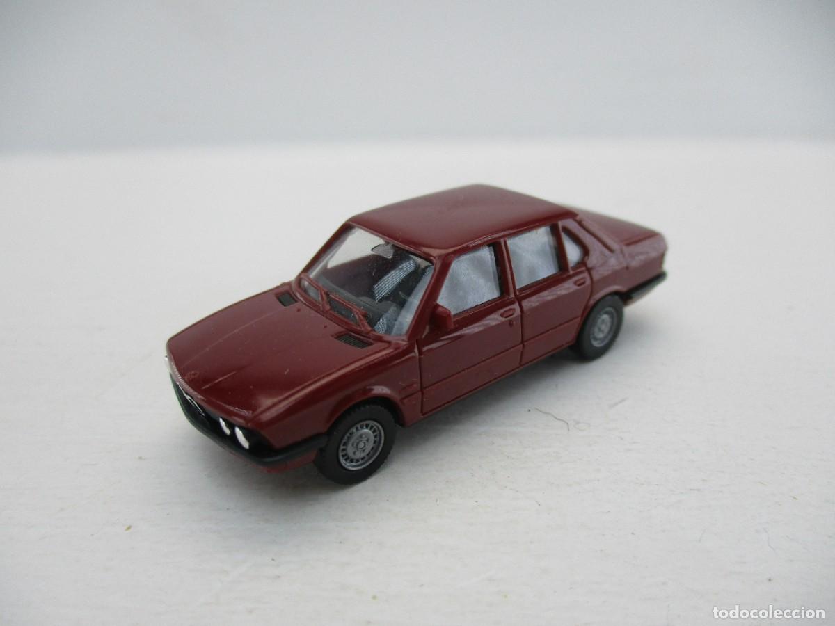 Coches a escala: COCHE ESCALA 1:87 REF LIBR