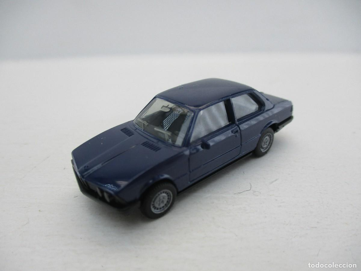Coches a escala: COCHE ESCALA 1:87 REF LIBR