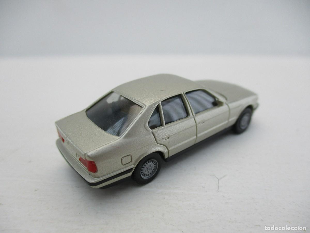 Coches a escala: COCHE ESCALA 1:87 REF LIBR - Foto 2