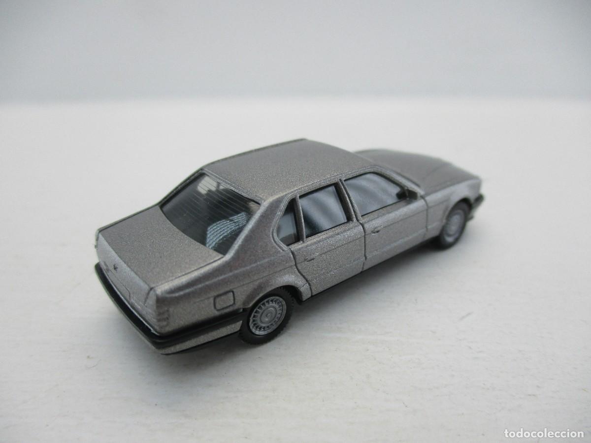 Coches a escala: COCHE ESCALA 1:87 REF LIBR - Foto 2