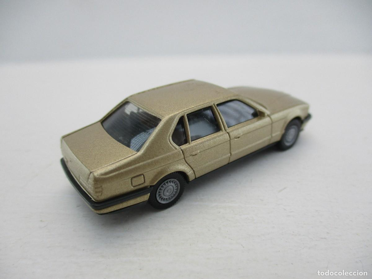 Coches a escala: COCHE ESCALA 1:87 REF LIBR - Foto 2