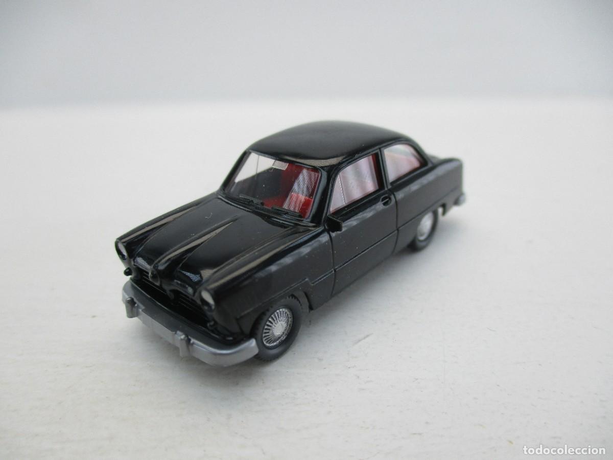 Coches a escala: COCHE ESCALA 1:87 REF LIBR - Foto 1