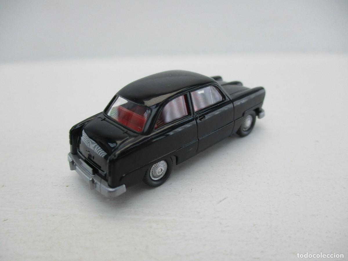 Coches a escala: COCHE ESCALA 1:87 REF LIBR - Foto 2