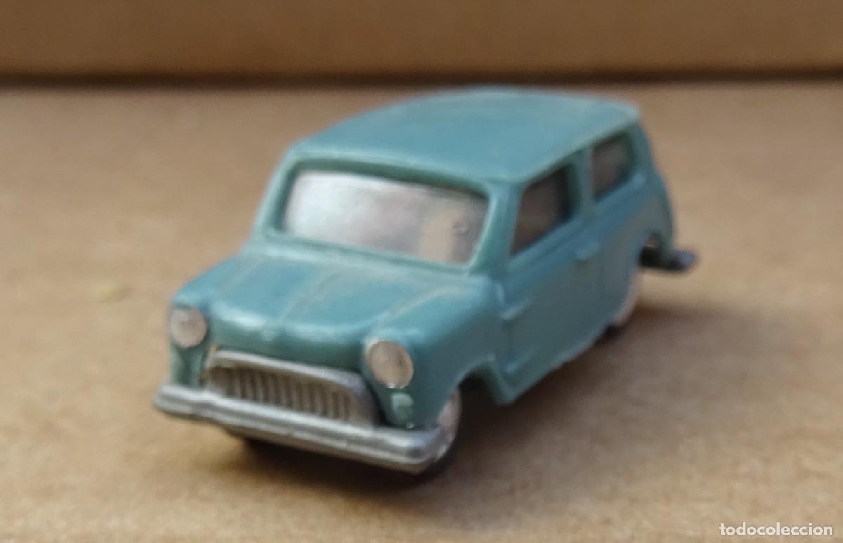 Coches a escala: EKO MINI MORRIS Gris azulado 1/86 escala