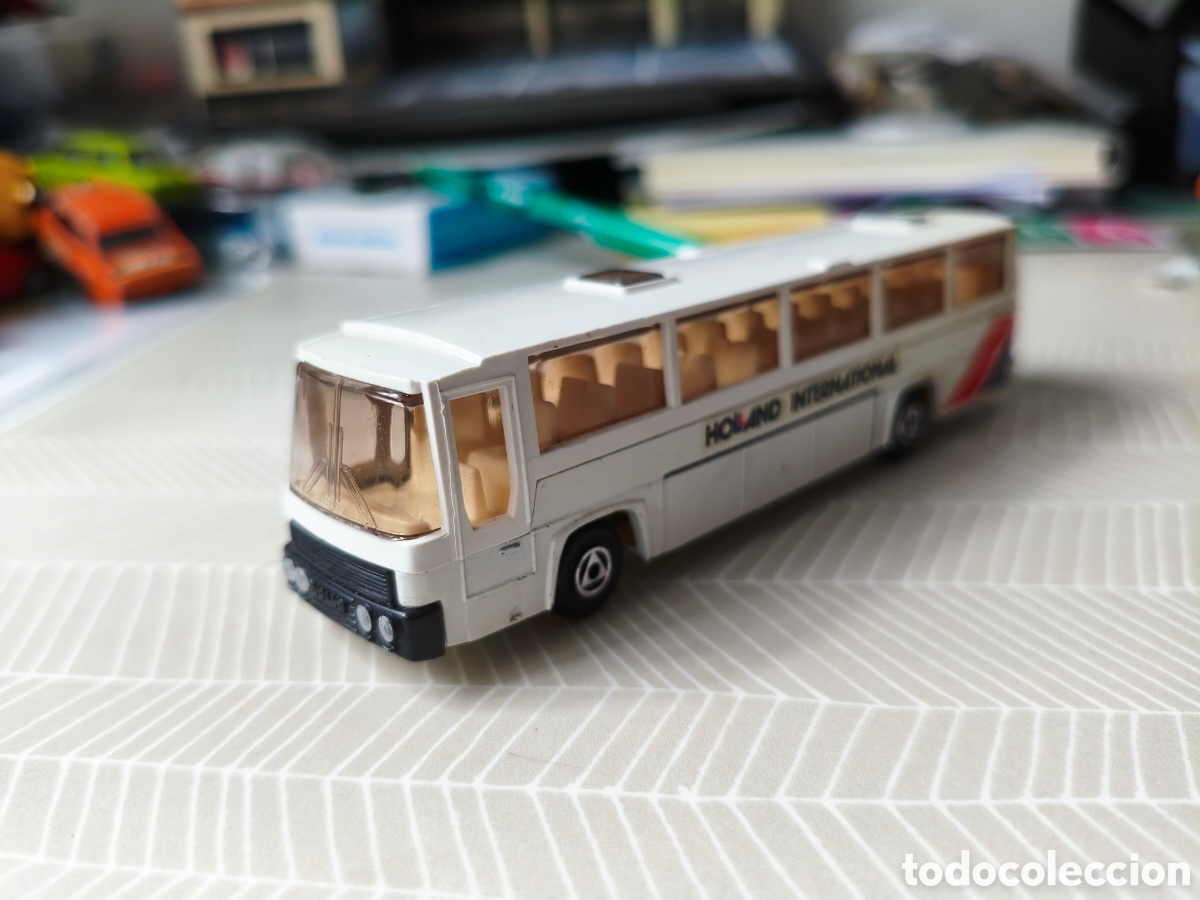 Coches a escala: EFSI HOLLAND - Volvo Bus