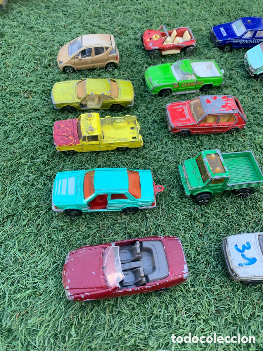 Coches a escala: &bull;Lote x21 coches MAJORETTE 1:64 - Foto 2