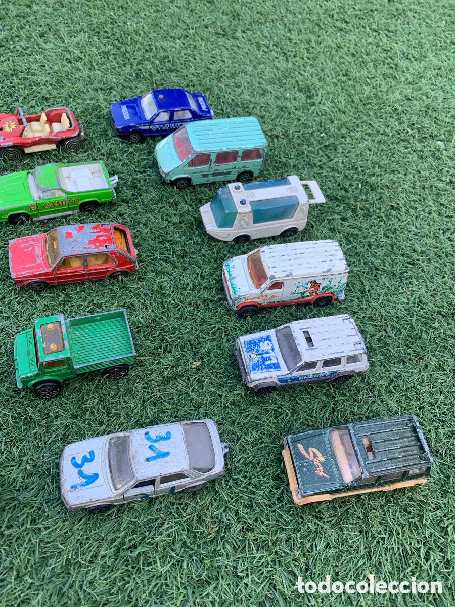 Coches a escala: &bull;Lote x21 coches MAJORETTE 1:64 - Foto 3