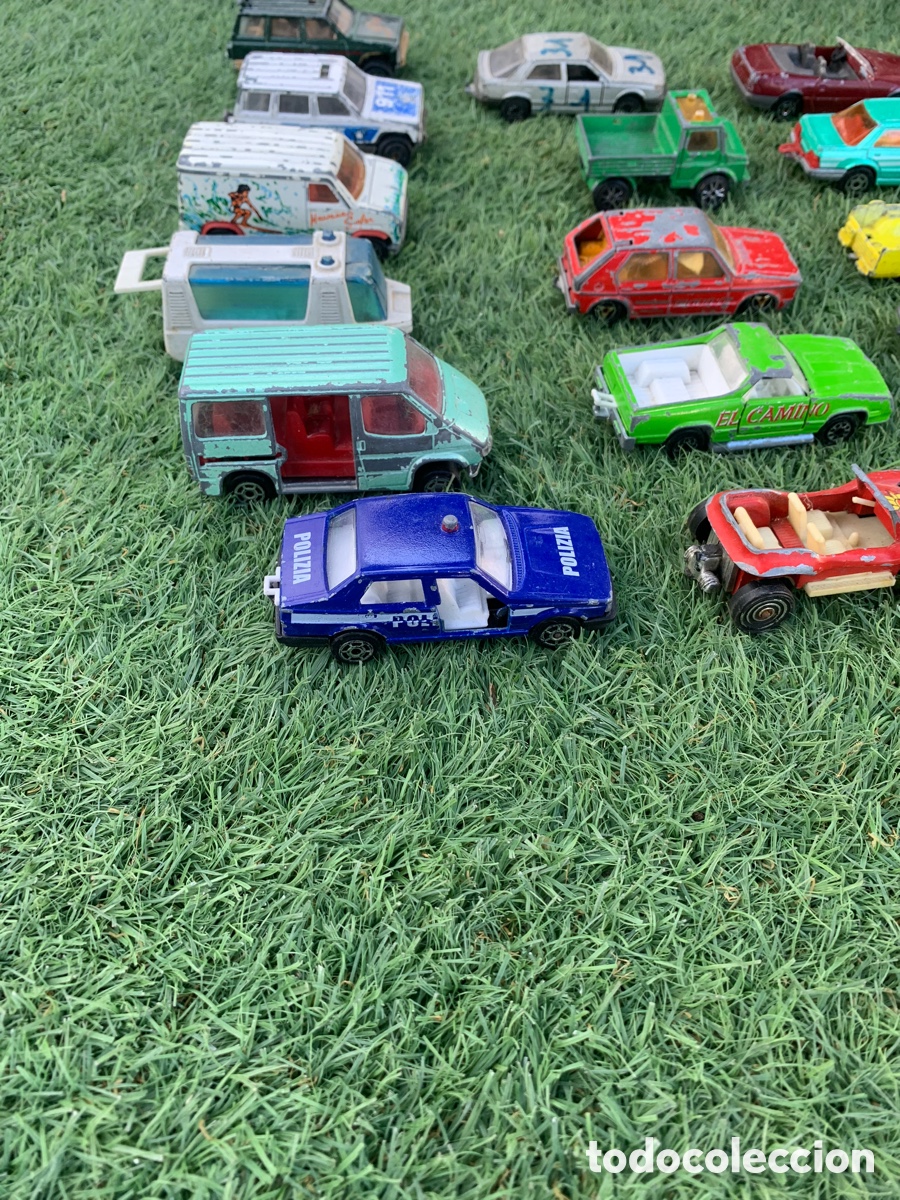 Coches a escala: &bull;Lote x21 coches MAJORETTE 1:64 - Foto 6