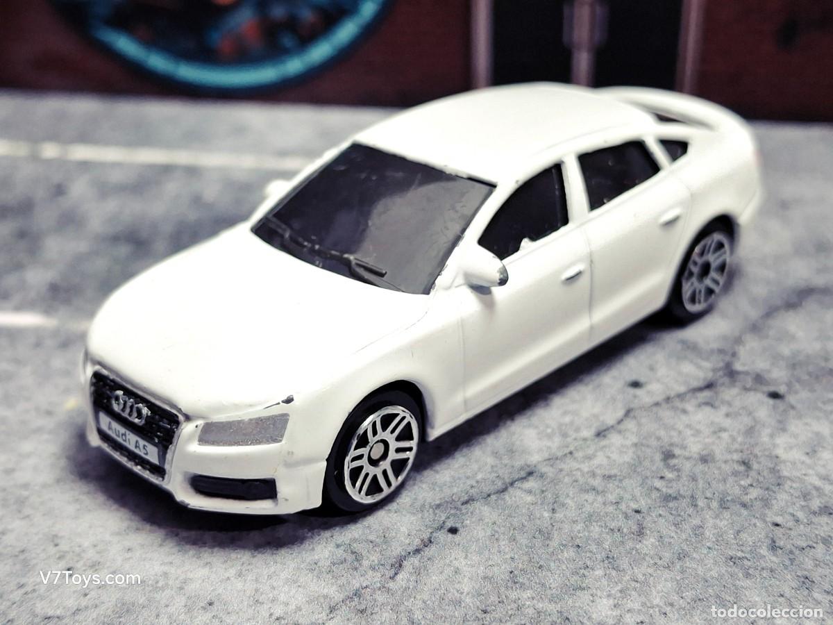 Coches a escala: Audi A5 Sportback N&ordm; 3012S RMZ City 1/64