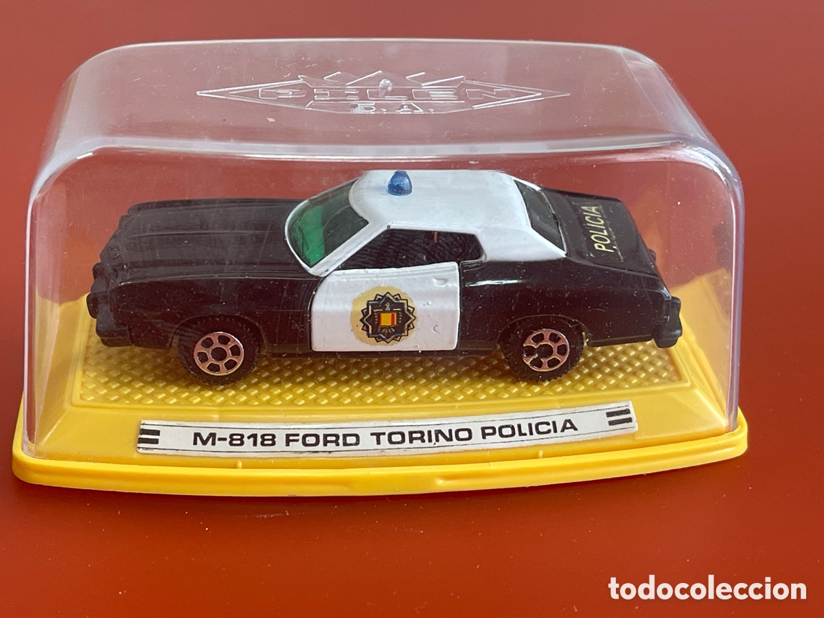 Modellautos: FORD TORINO POLIC&Iacute;A PILRN 1/64 NUEVO Y EN CAJA