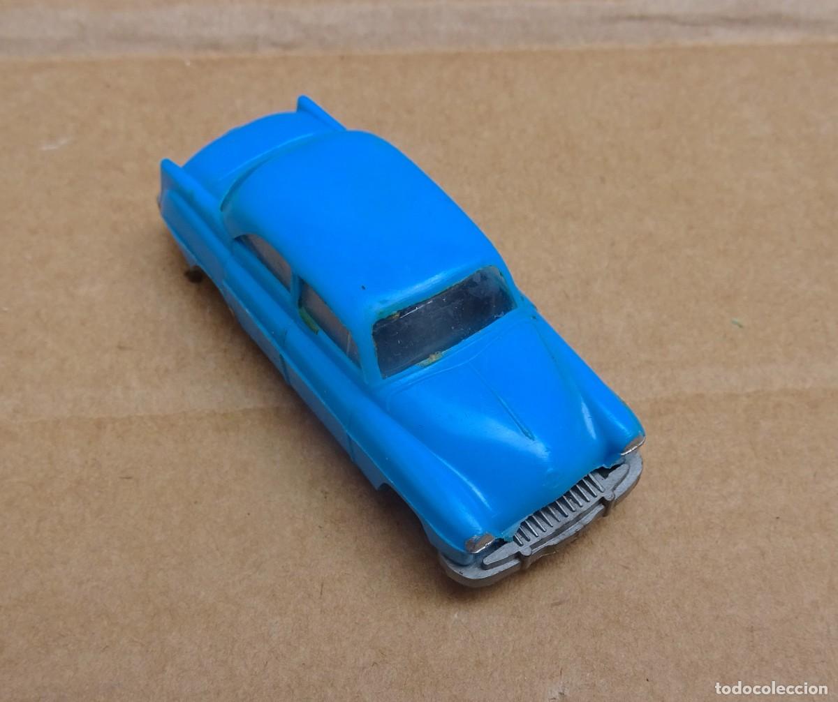 Coches a escala: EKO OPEL KAPITAN Azul 1/88 escala