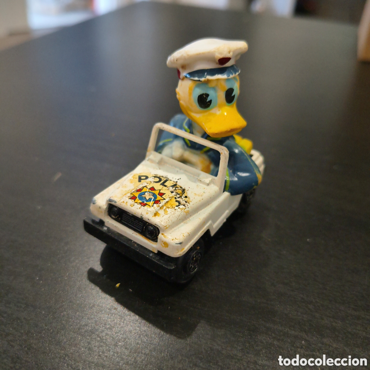 Coches a escala: COCHE DE POLICIA CON PATO DONALD. GUISVAL. DISNEY