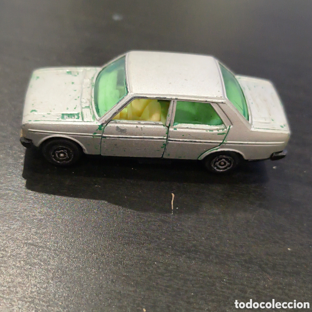 Coches a escala: GUISVAL : ANTIGUO COCHE SEAT 131 SERIE CAMPEON - REF. 32 - MADE IN SPAIN A&Ntilde;OS 70 / 80 ESCALA 1 : 64