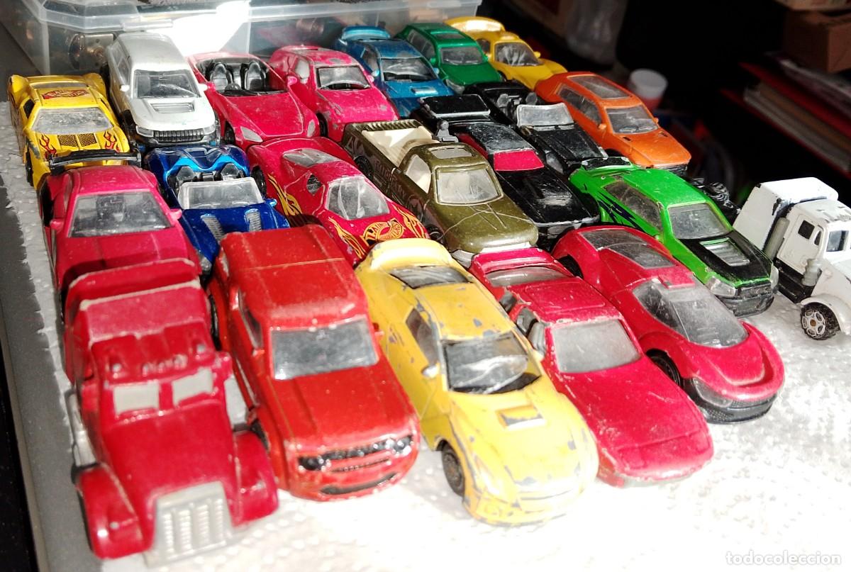 Coches a escala: Lote 21 coches desguace - Foto 3