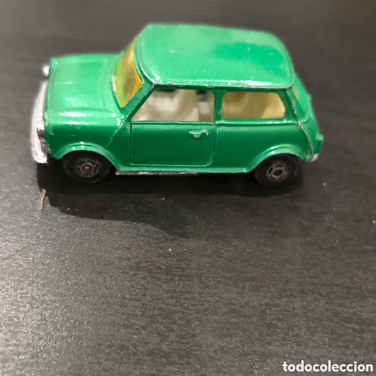 Auto in scala: Coche a escala 1:64. Metal. MINI MORRIS. Juguetes Guisval.