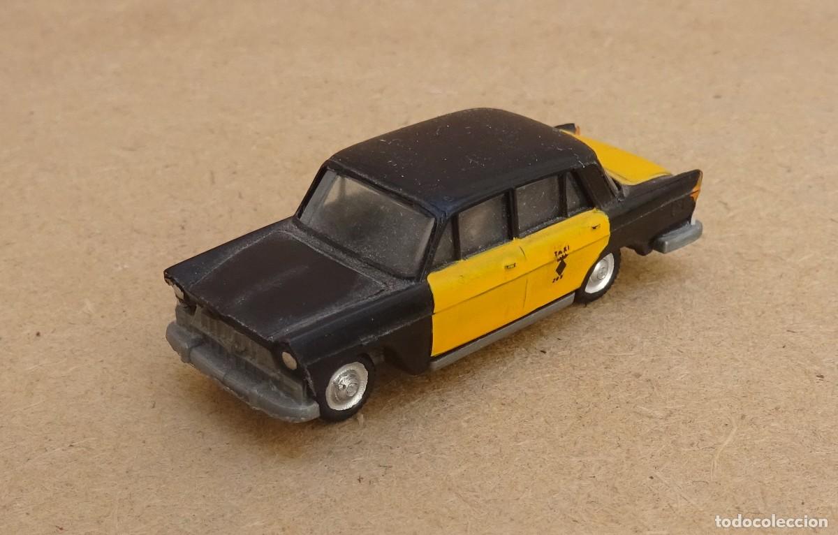 Coches a escala: SEAT 1400-C TAXI BARCELONA