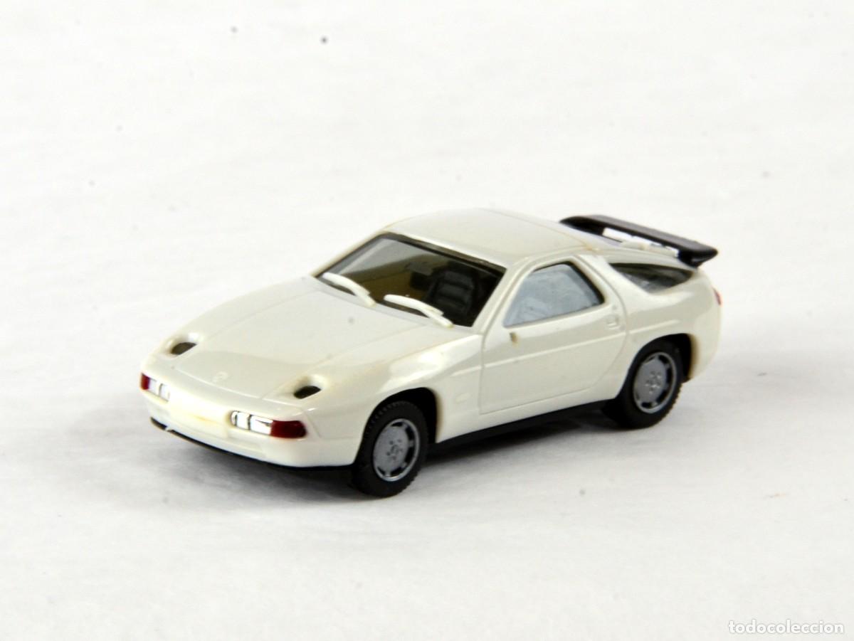 Coches a escala: Herpa Escala 1:87 H0 Porsche 928 S4