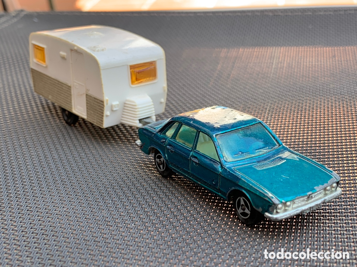 Coches a escala: Majorette - Volkswagen K70 + sterckeman lovely400