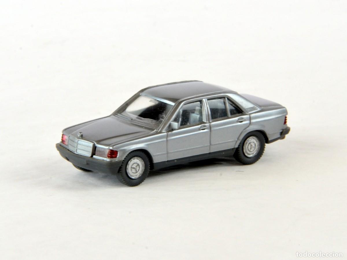 Coches a escala: Wiking Escala 1:87 H0 Mercedes Benz 190 Plata