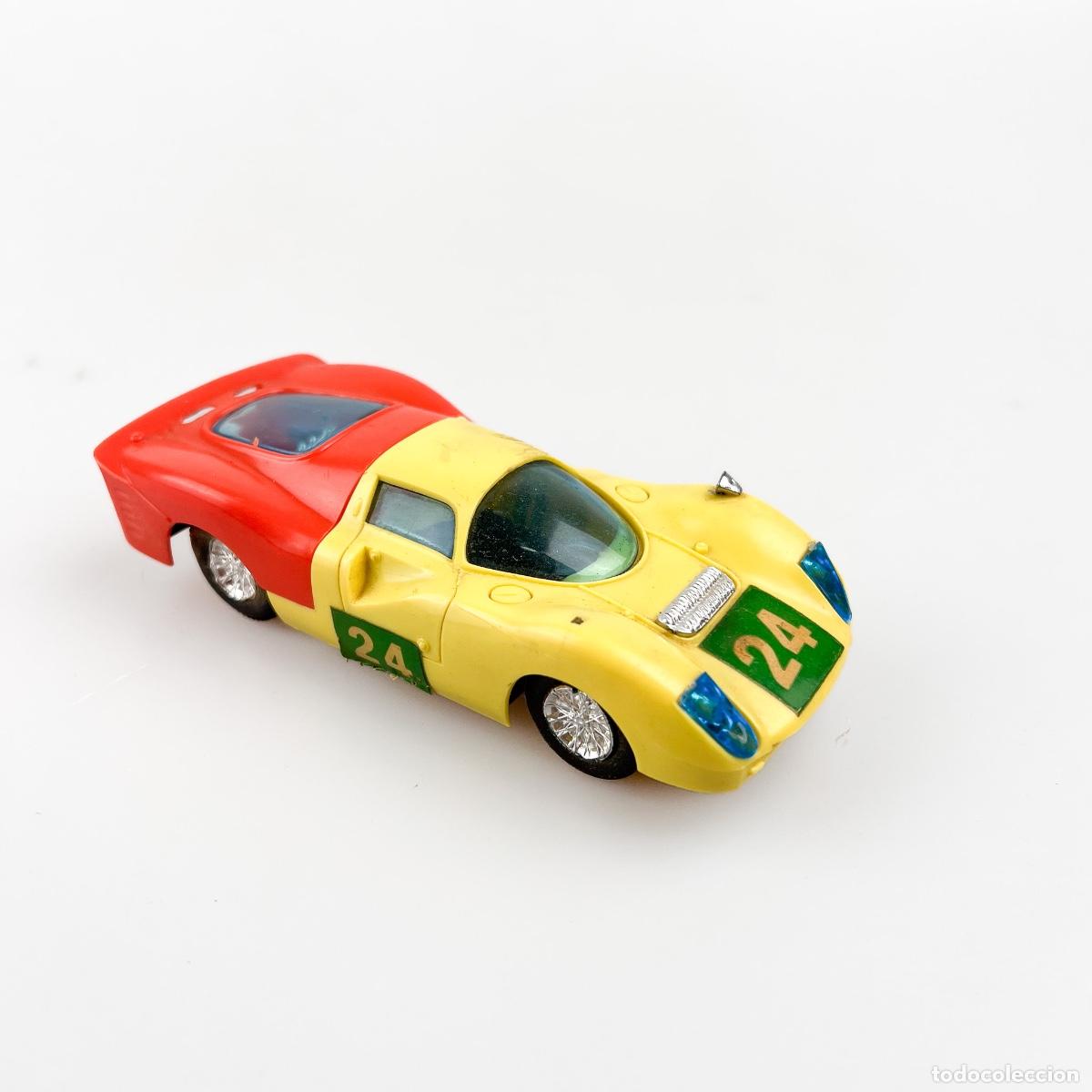 Coches a escala: Coche Lucky 3024, Hong Kong