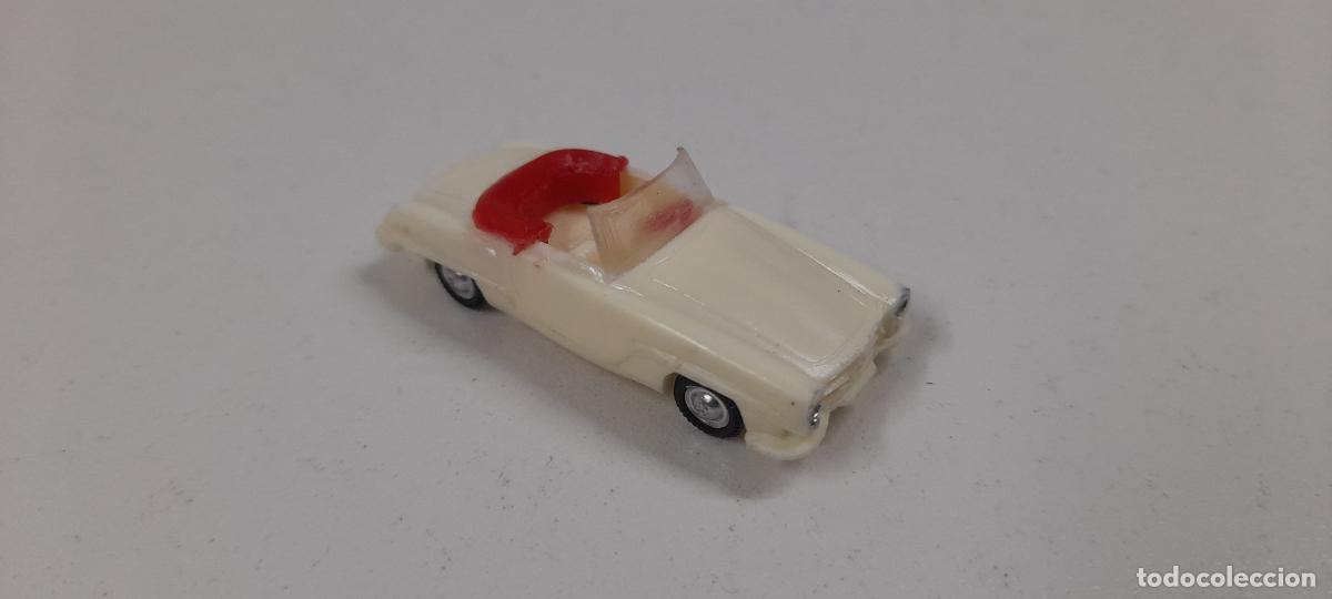 Voitures &agrave; l'&eacute;chelle: COCHE MERCEDES . REALIZADO POR EKO . ORIGINAL A&Ntilde;OS 60