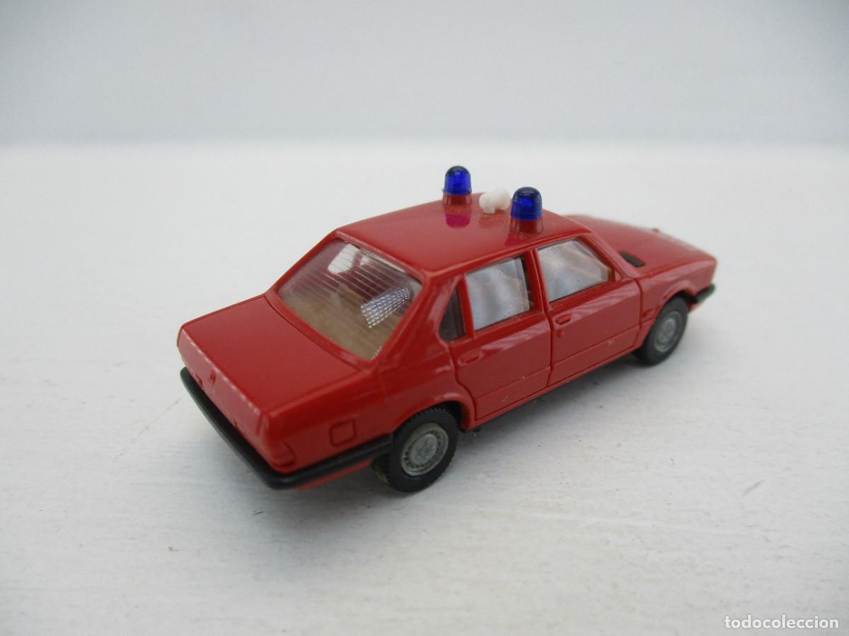 Coches a escala: COCHE ESCALA 1:87 REF LIBR - Foto 2