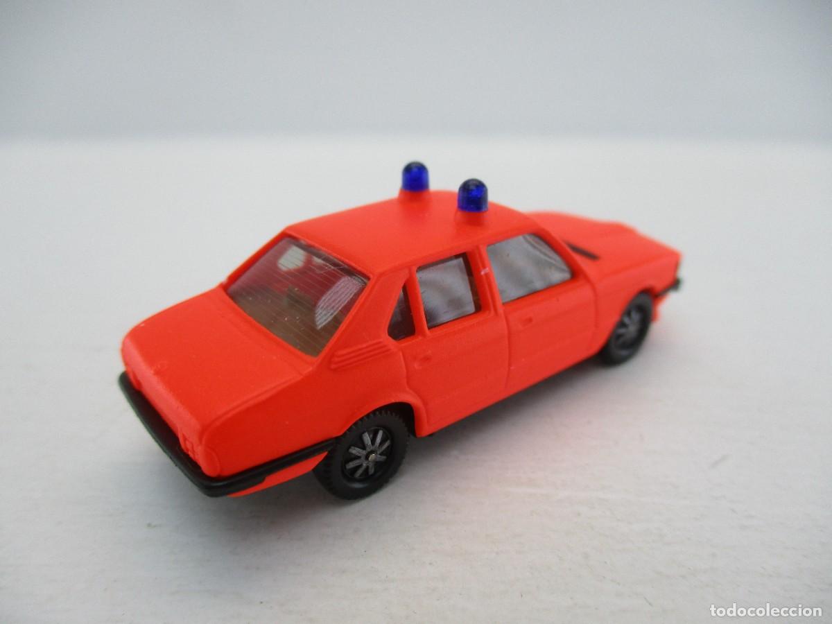 Coches a escala: COCHE ESCALA 1:87 REF LIBR - Foto 2