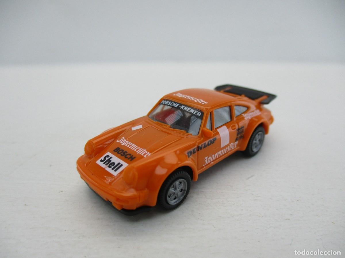 Voitures &agrave; l'&eacute;chelle: COCHE ESCALA 1:87 REF LIBR