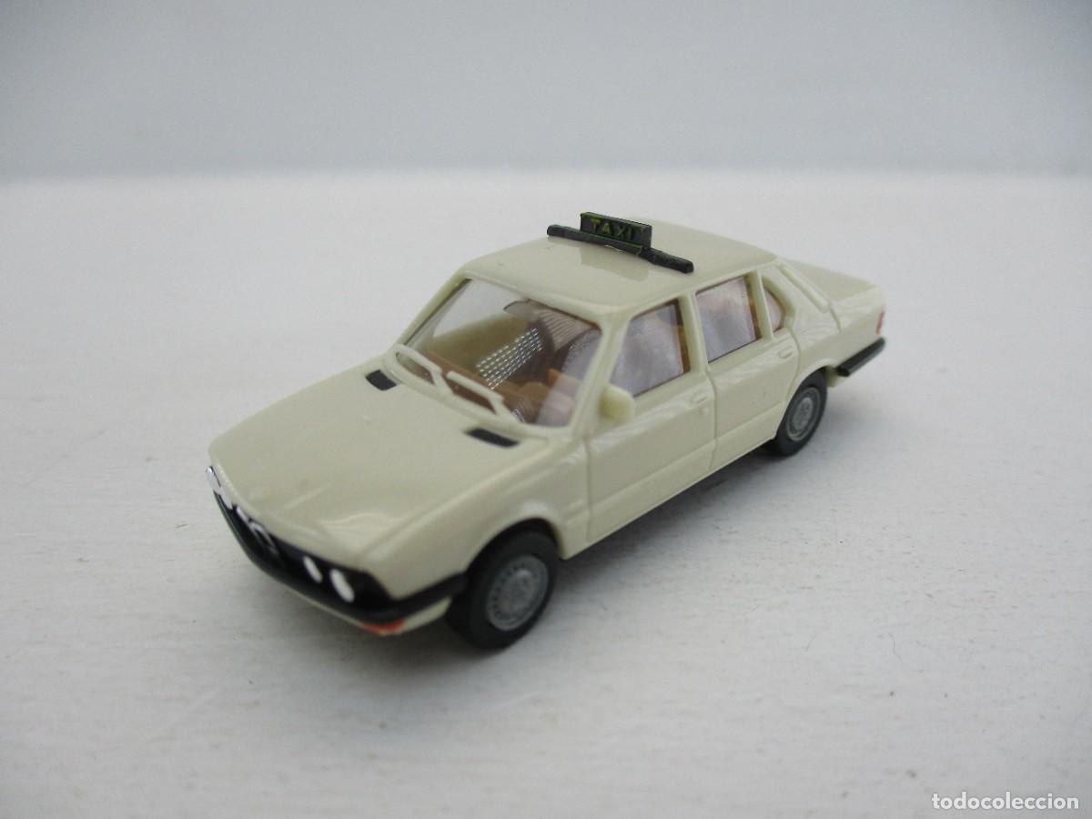 Coches a escala: COCHE ESCALA 1:87 REF LIBR - Foto 1