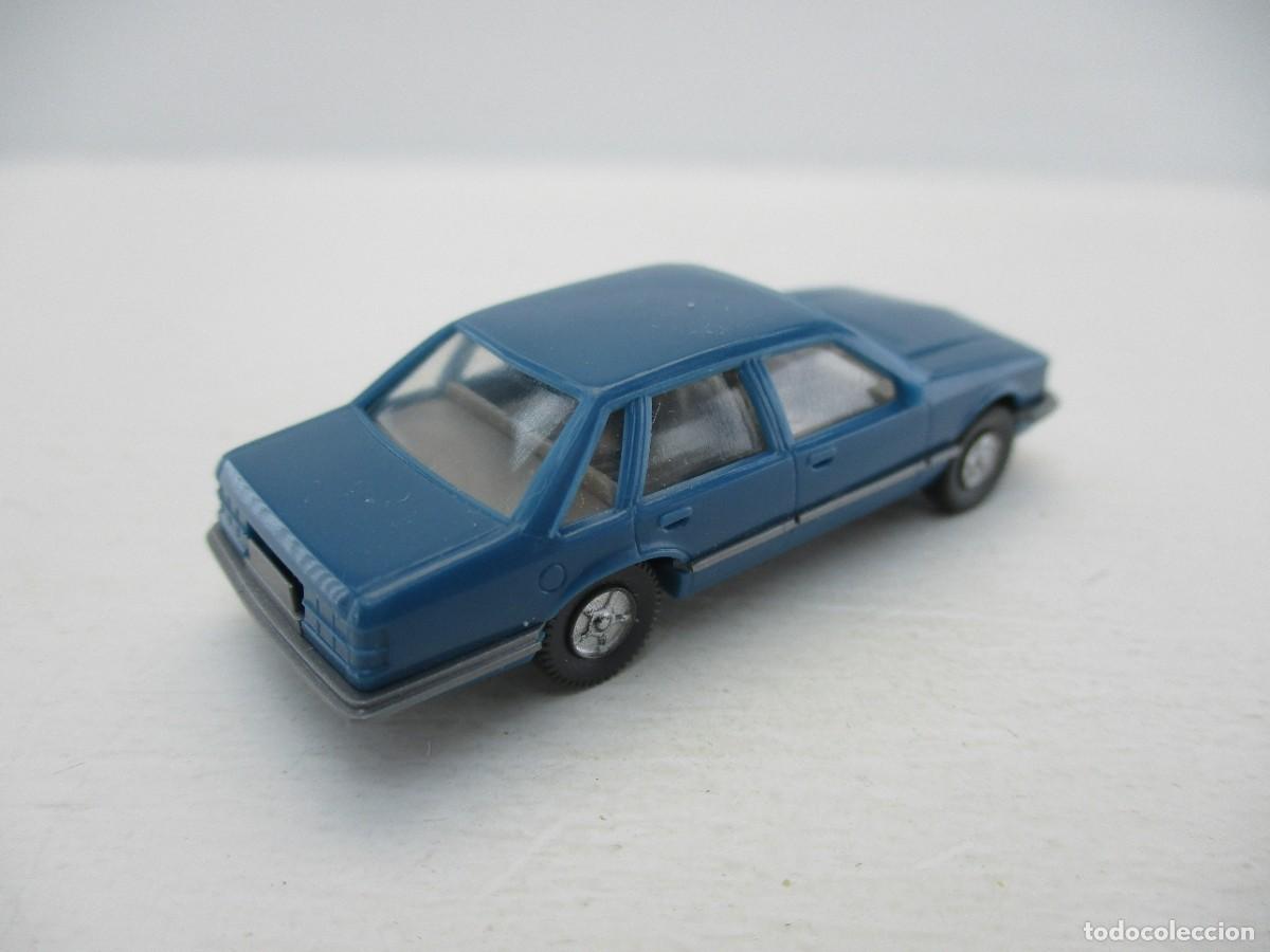 Coches a escala: COCHE ESCALA 1:87 REF LIBR - Foto 2